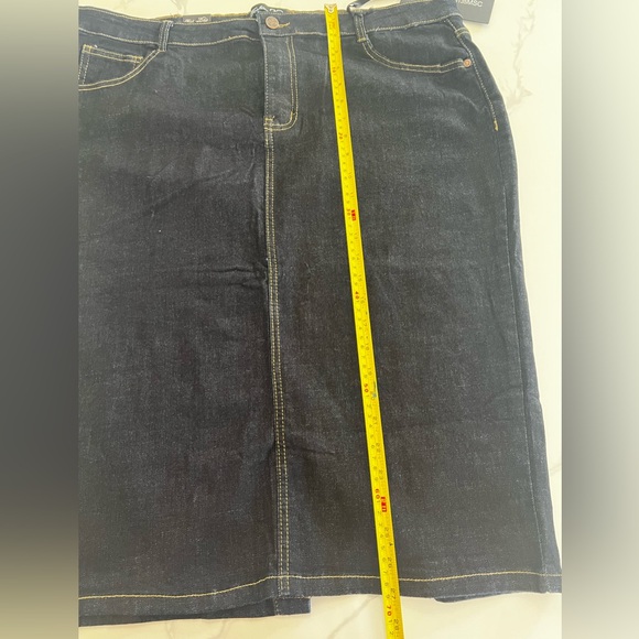 NWT FASHION2LOVE DARK DENIM STRETCHY PENCIL SKIRT SIZE 2xl - Picture 7 of 8